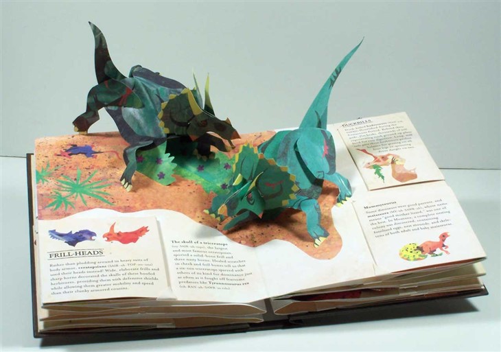 Robert Sabuda Dinosaur Pop Up Book